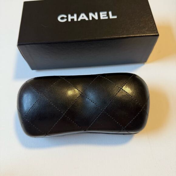 Chanel oversized tortoiseshell model 5128 sunglasses - Picture 9 of 13